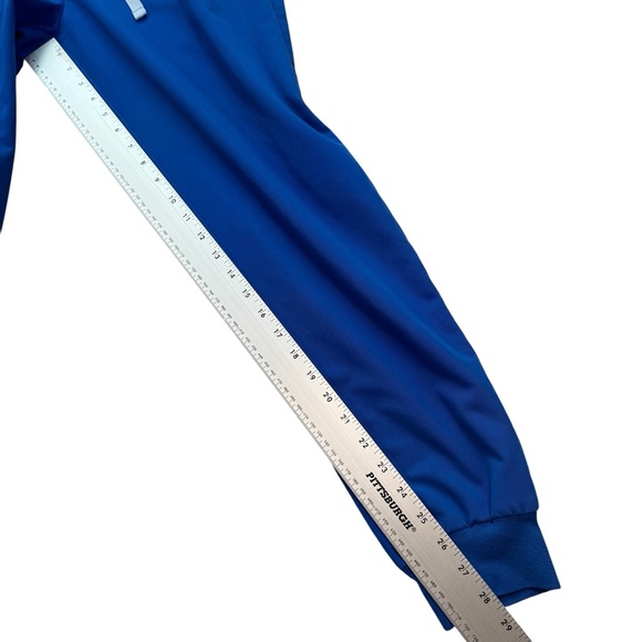 Figs Women's Blue Scrub Set - Picture 16 of 16